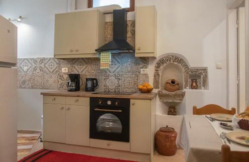 Perivolia Maison | Feneri Traditional House Apt 1- 20' from Elafonisi beach