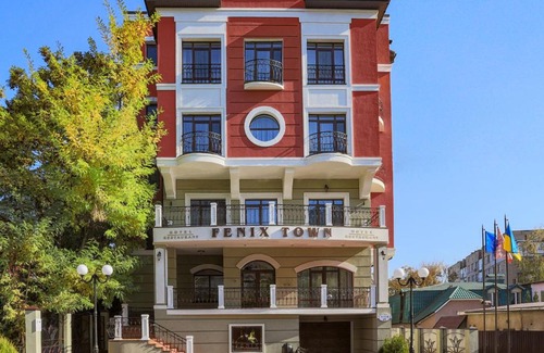 Vinnytsya Hôtel | FENIX TOWN