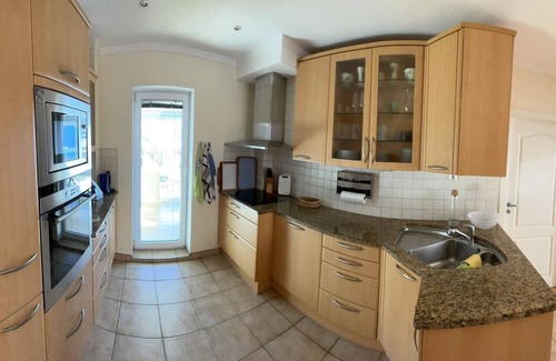 Steindorf am Ossiacher See Appartement | Ferienhaus Oberdachstein - Mehrstöckige Ferienwohnung