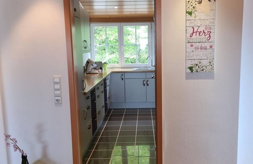 Neustadt-Gimmeldingen Appartement | Ferienwohnung Pfalzblick - Appartement/fewo, Dusche, WC, Terrasse