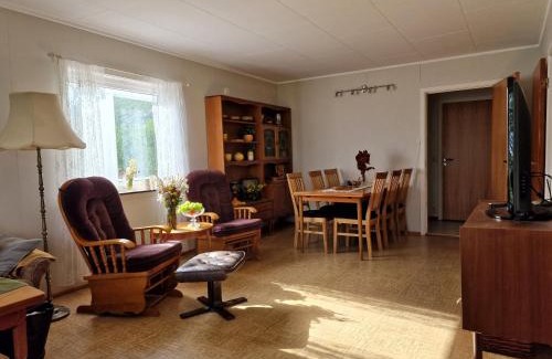 Vestvagøy Maison | Feriehus ved sjøen, Lofoten