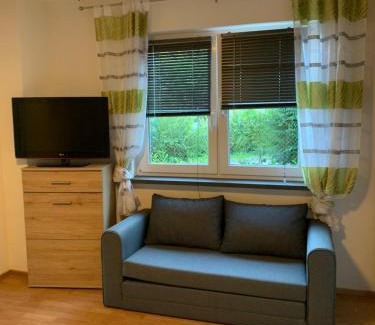 Bodensdorf Appartement | Ferienwohnung KaRo