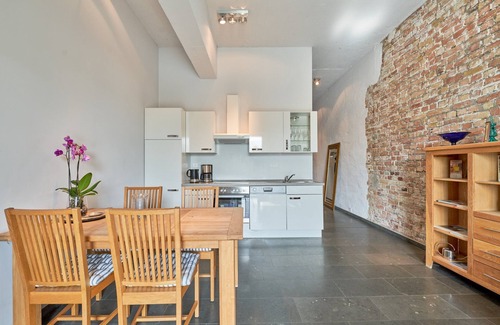 Wessendorf Appartement | Ferienwohnung 48 qm, Wohnraum mit Offener Küche, Schlafzimmer, Du/wc, Terrasse