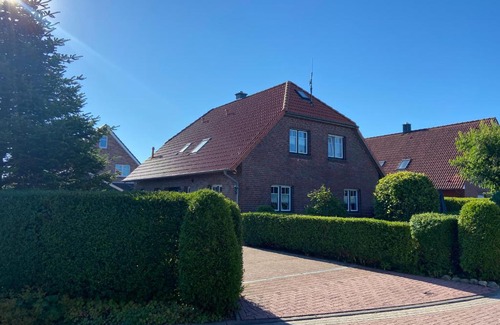 Horum Appartement | Ferien im Wangerland Ferienwohnung MUSCHEL Minsen Schillig Hund Pool Sauna