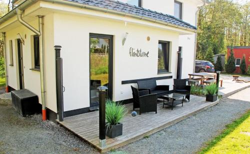 Neu Mukran Appartement | Ferienappartement Feuerstein