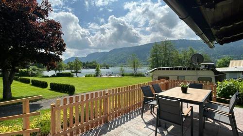 Steindorf am Ossiacher See Appartement | Ferienhaus direkt am Ossiacher See