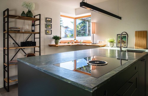 Unterwoessen Maison | Ferienhaus 132 qm, 1-4 Personen, 2 Sep. Schlafzimmer, Terrasse, Balkon, Wlan