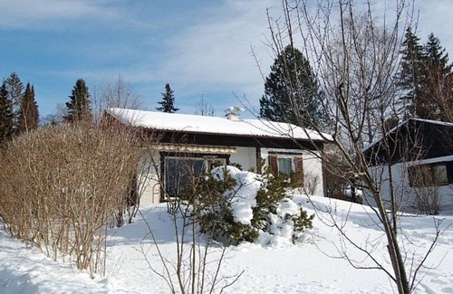 Schwarzenbach Maison | Ferienhaus 17-f im Landhausstil mit Bergblick - Ferienhäuser im Feriendorf Weissensee im Allgäu