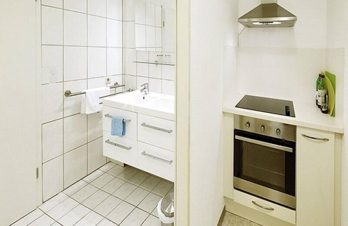 Bad Bellingen Appartement | Ferienhaus (3 Ferienwohnungen), 6 Schlafzimmer, Terrasse, 3 Badezimmer, max. 11 Personen