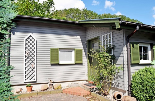 Putbus Appartement | Ferienhaus Achtern im Grünen