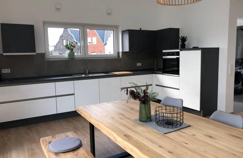 Barssel Maison | Ferienhaus am Harkebrügger See mit Sauna Haus Louis