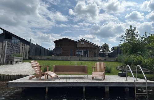Barssel Maison | Ferienhaus am See mit Sauna