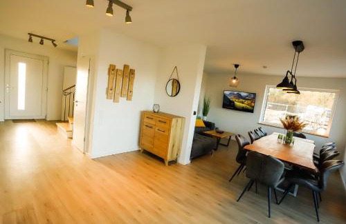 Jesendorf Maison | Ferienhaus am Tramser See