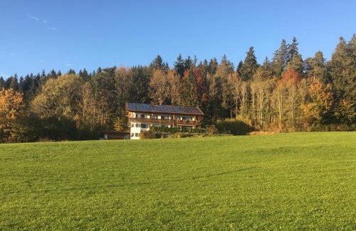 Kaufbeuren Appartement | Ferienhaus am Wald