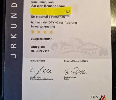 Sagard Maison | Ferienhaus an der Brunnenaue 4 Sterne, E-Ladestation am Haus, Wlan, Netflix, Garten