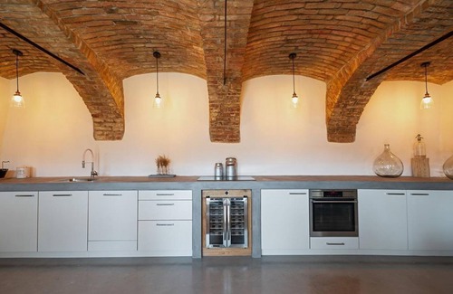 Schutzen am Gebirge Appartement | Ferienhaus, Dusche, WC, Neuwertig, Neben Presshaus - Presshaus Schützen