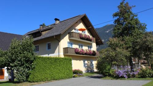 Hermagor-Pressegger See Appartement | Ferienhaus Ball - Kometterhof