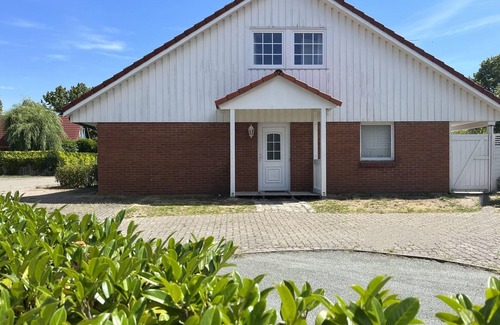 Bastorf Maison | Ferienhaus "Bootshaus"
