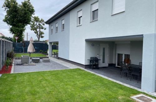 Pinnow Maison | Ferienhaus Deichgraf Gatow
