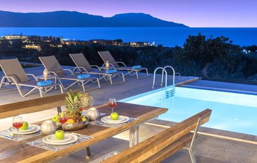 Filaki Maison | Ferienhaus Für 24 Personen In Draia, Kreta West Kreta