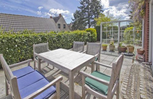 Neuendorf Appartement | Ferienhaus Gisela Gartenblick - Terrasse, Garten