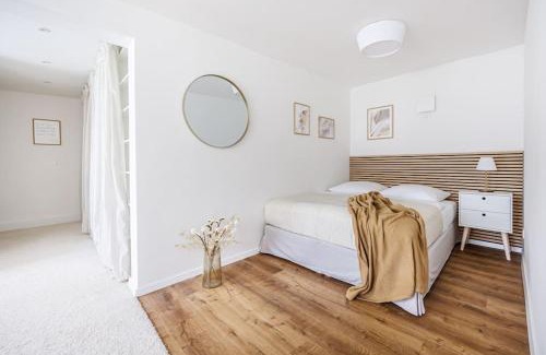 Joachimsthal Maison | Ferienhaus Goldene Zeit I Terasse I Parkplatz I 3 SZ I 2 Bäder I 2 min zum See