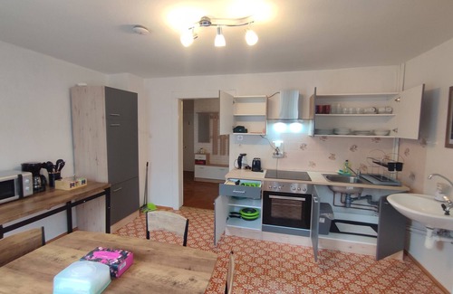 Bad Elster Maison | FerienHaus "Grimberg" mit FeWo 1- Stock, FeWo , 2- Stock & Groß Grundstück