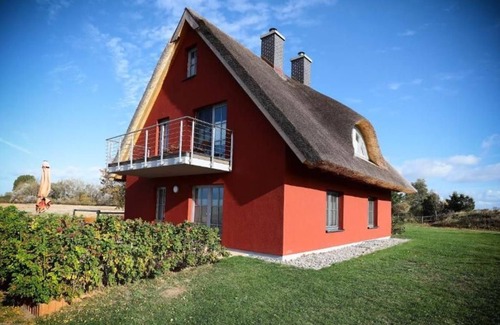 Altefaehr Maison | Ferienhaus Hofblick - Gut Gustowerhöfen in Altefähr auf Rügen