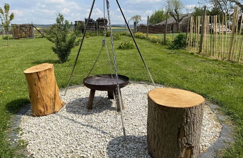 Morbach Maison | Ferienhaus Hunolstein - Ferienhaus, Dusche und Bad, WC, 2 Schlafräume