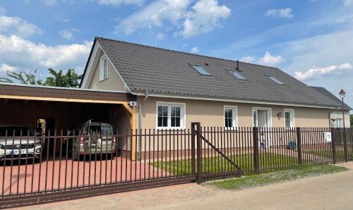 Fehrbellin Maison | Ferienhaus In Linum Mit Garten, Terrasse Und Grill