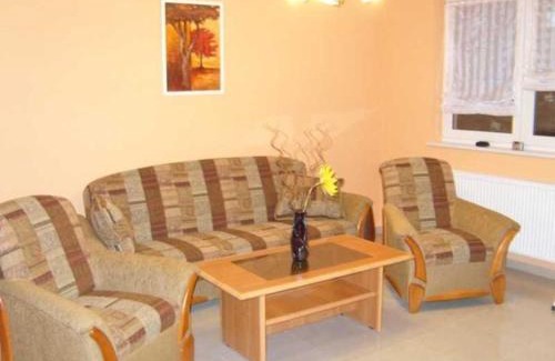 Guestrow Appartement | Ferienhaus Jägerswalde