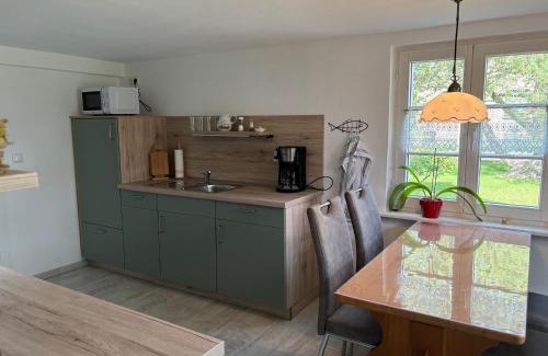 Krummin Maison | Ferienhaus Juule in ruhiger Lage, Terrasse, WLAN