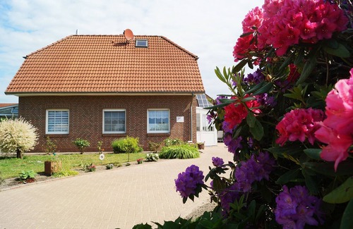 Detern Maison | Ferienhaus Kirschblüte, 55182 - Ferienhaus