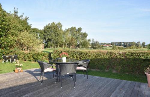 Kuehlungsborn Appartement | Ferienhaus Kleckerburg für Gruppen bis 22 Personen OFC 05