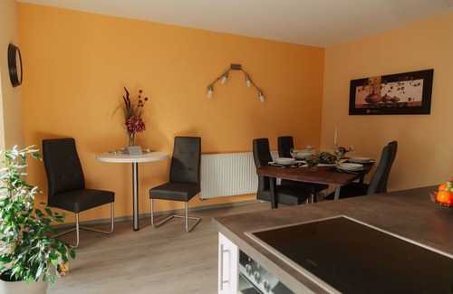 Kolkwitz Maison | Ferienhaus Lorini - Ferienhaus Lorini, WR, 2 SR, 2 Du/wc, Küche, Terrasse