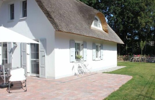 Born auf dem Darss Maison | Ferienhaus mit Terrasse und Garten im Erholungsort Born