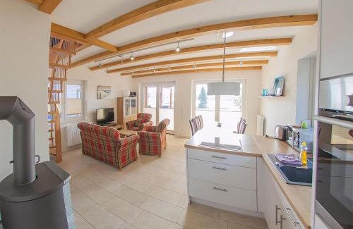 Conneforde Maison | Ferienhaus Mit Atemberaubendem Blick Auf Den See