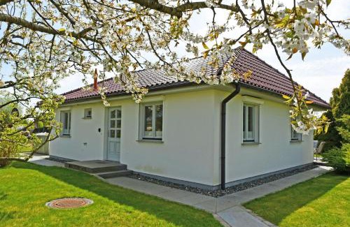 Thesenvitz Appartement | Ferienhaus mit Sauna u Terrasse im Zentrum von Rügen