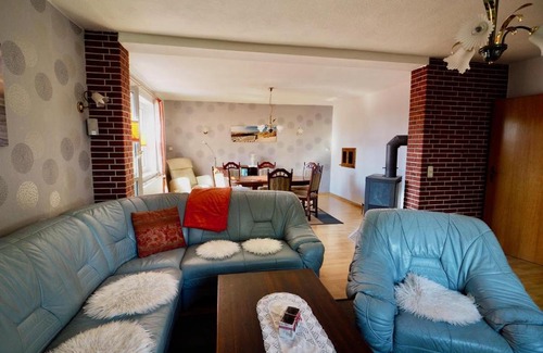 Hessenburg Appartement | Ferienhaus Neumann - Ein ganzes Haus für Ihren Urlaub!
