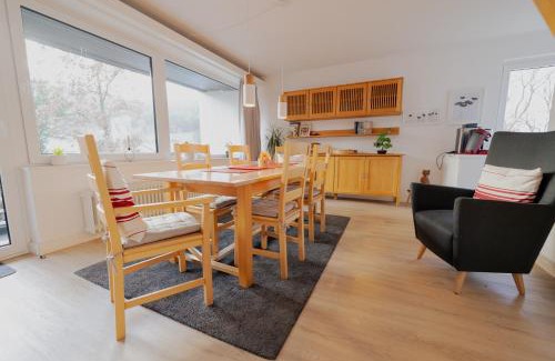 Hemfurth-Edersee Appartement | Ferienhaus Schöne Aussicht Ferienwohnung Rot