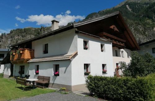 Runhof Appartement | Ferienhaus Schöpf - Die Hoamat