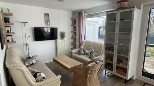 Breege Appartement | Ferienhaus Solamar FeWo EG - Terrasse, Garten