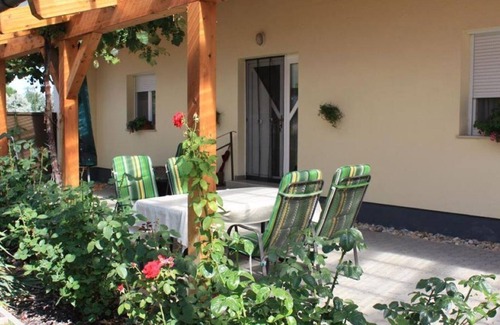 Illmitz Appartement | Ferienhaus Unger Heidi - Ferienhaus/2 Schlafräume/bad, WC