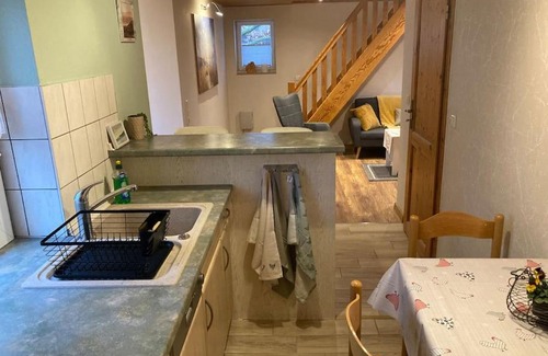 Hessenburg Appartement | Ferienhaus -Villa Hühnerstall-