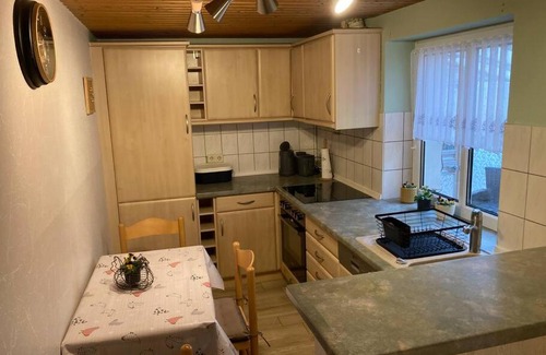 Hessenburg Appartement | Ferienhaus -Villa Hühnerstall-