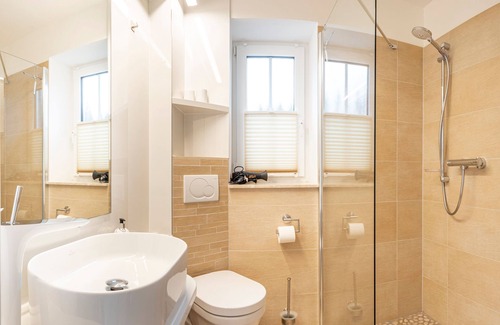 Burg-Kauper Maison | Ferienhaus Waldschlösschenstraße - Ferienhaus, 1 SZ, Wz/küche, Du/wc, Terrasse