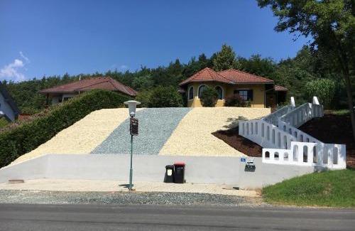 Markt Allhau Appartement | Ferienhaus Wertner