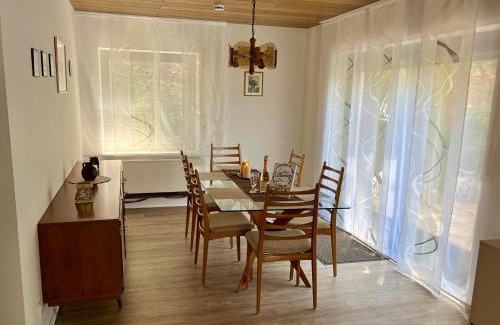 Hinterweidenthal Appartement | Ferienhaus zur Glockenhornquelle