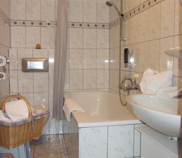 Altglashutten Hôtel | Ferienhotel Schwarzwälder Hof