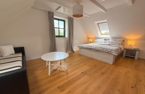 Burow Appartement | Ferienunterkunft im Naturerlebnispark Mühlenhagen